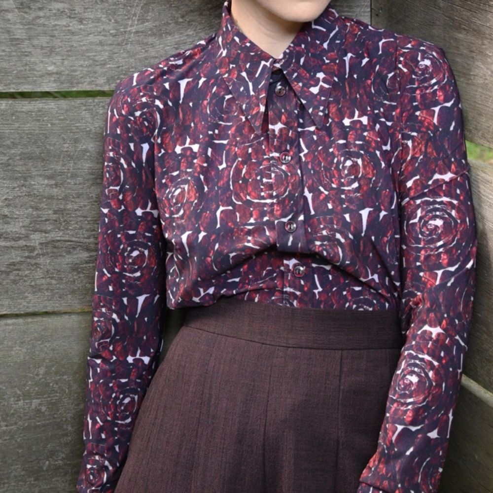 Super  Fun Comrags Button Down